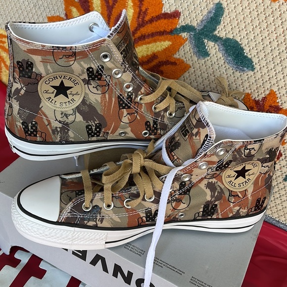 Converse A02414C
CTAS PRO HI
HAMADAN/PINECONE BROWN/BLACK
Men’s sneakers - Picture 11 of 16